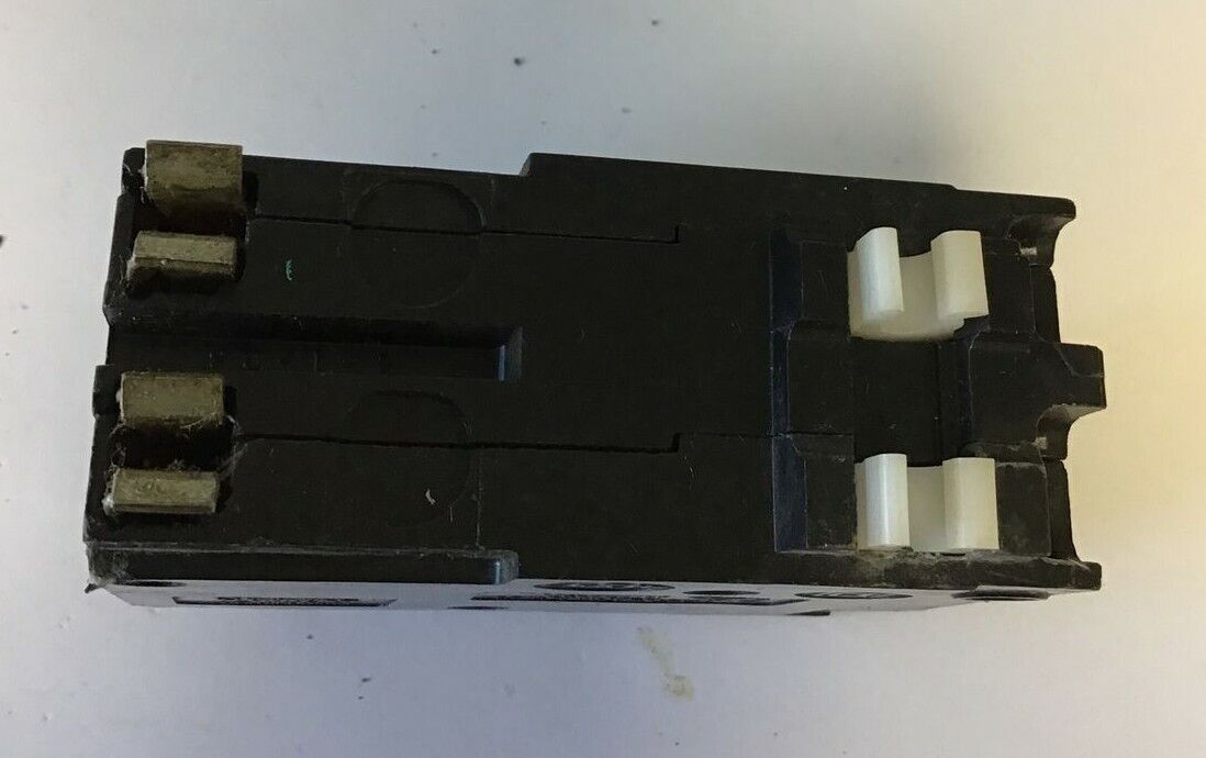 SQUARE D QO2100VH CIRCUIT BREAKER 100A 120/240VAC 50/60HZ  2POLE