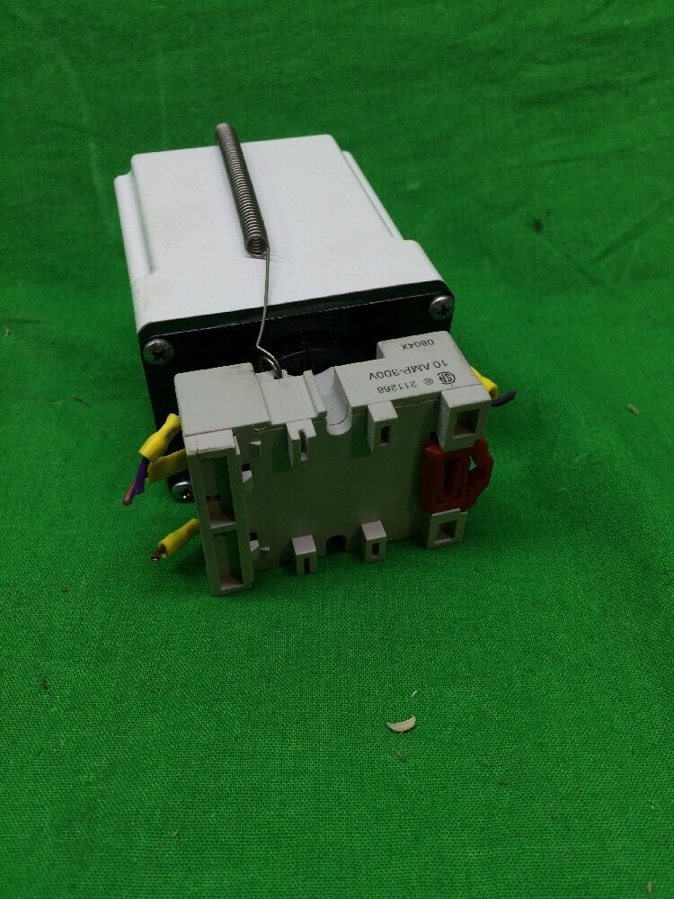 SQUARE D 240V TIMING RELAY 9050 JCK12V14 SER F