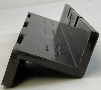 GE 455C182 CIRCUIT BREAKER ACCESSORY