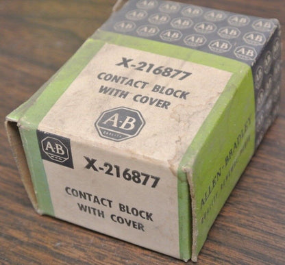 ALLEN-BRADLEY X-216877 CONTACT BLOCK with COVER / NEW SURPLUS