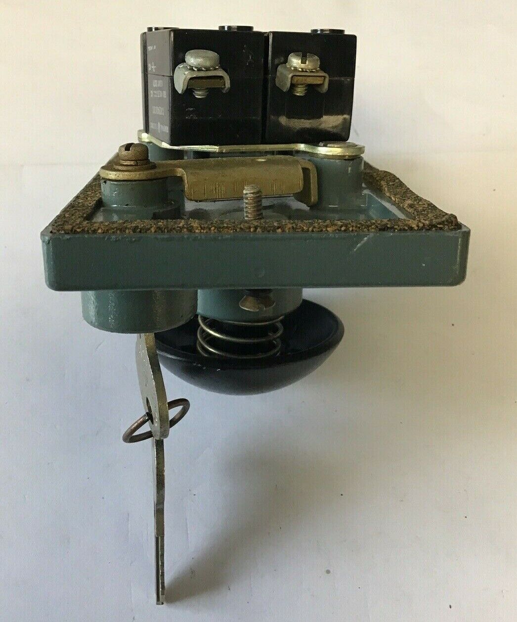 GENERAL ELECTRIC BLACK MUSHROOM PUSH BUTTON CR2940NP311A