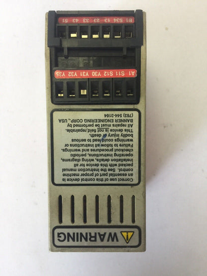 BANNER ES-GA-5A MACHINE SAFETY RELAY 24VDC OR 115VAC 250mA