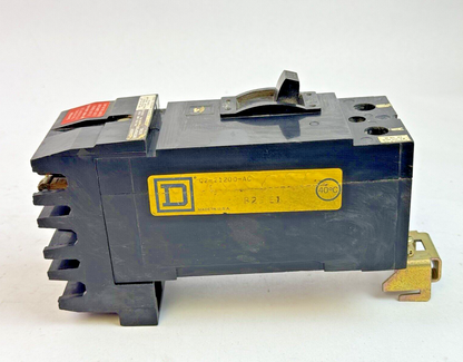 SQUARE D - Q221200AC - MOLDED CASE CIRCUIT BREAKER - 2 POLE/ 200 A/ 240 VAC