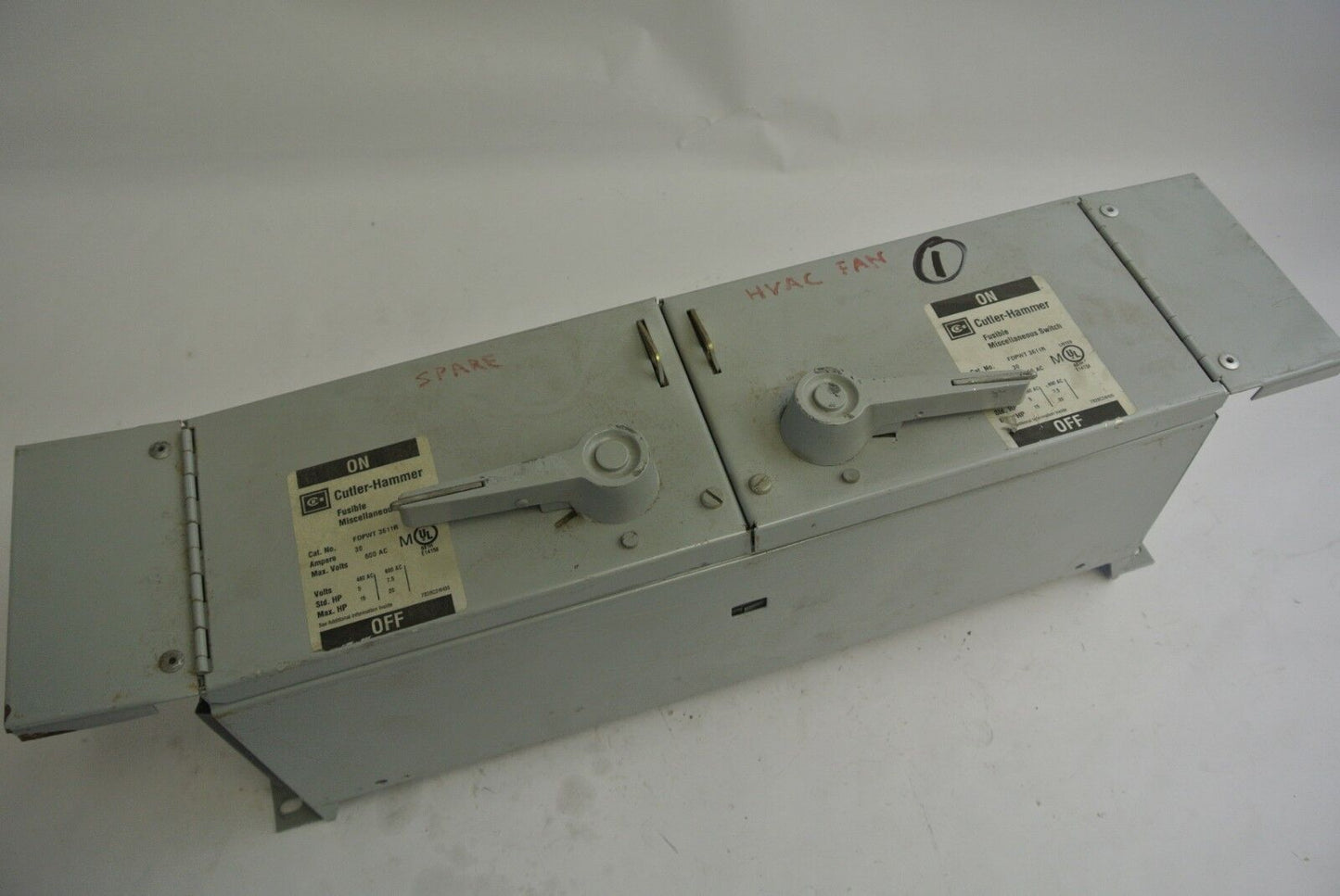 CUTLER-HAMMER FDPWT3611R TWIN FUSIBLE MISCELLANEOUS SWITCH - 600V, 30A