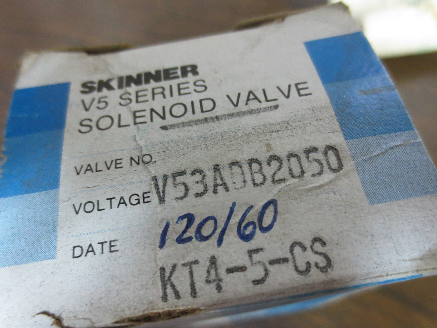 SKINNER V53ADB2050 V5-SERIES SOLENOID VALVE 50psi, 60Hz, 10W, NEW SURPLUS