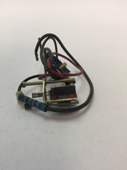 WESTINGHOUSE/CUTLER HAMMER 4979D06G17 RH 1A1B AUXILIARY SWITCH 125/250V 5AMP