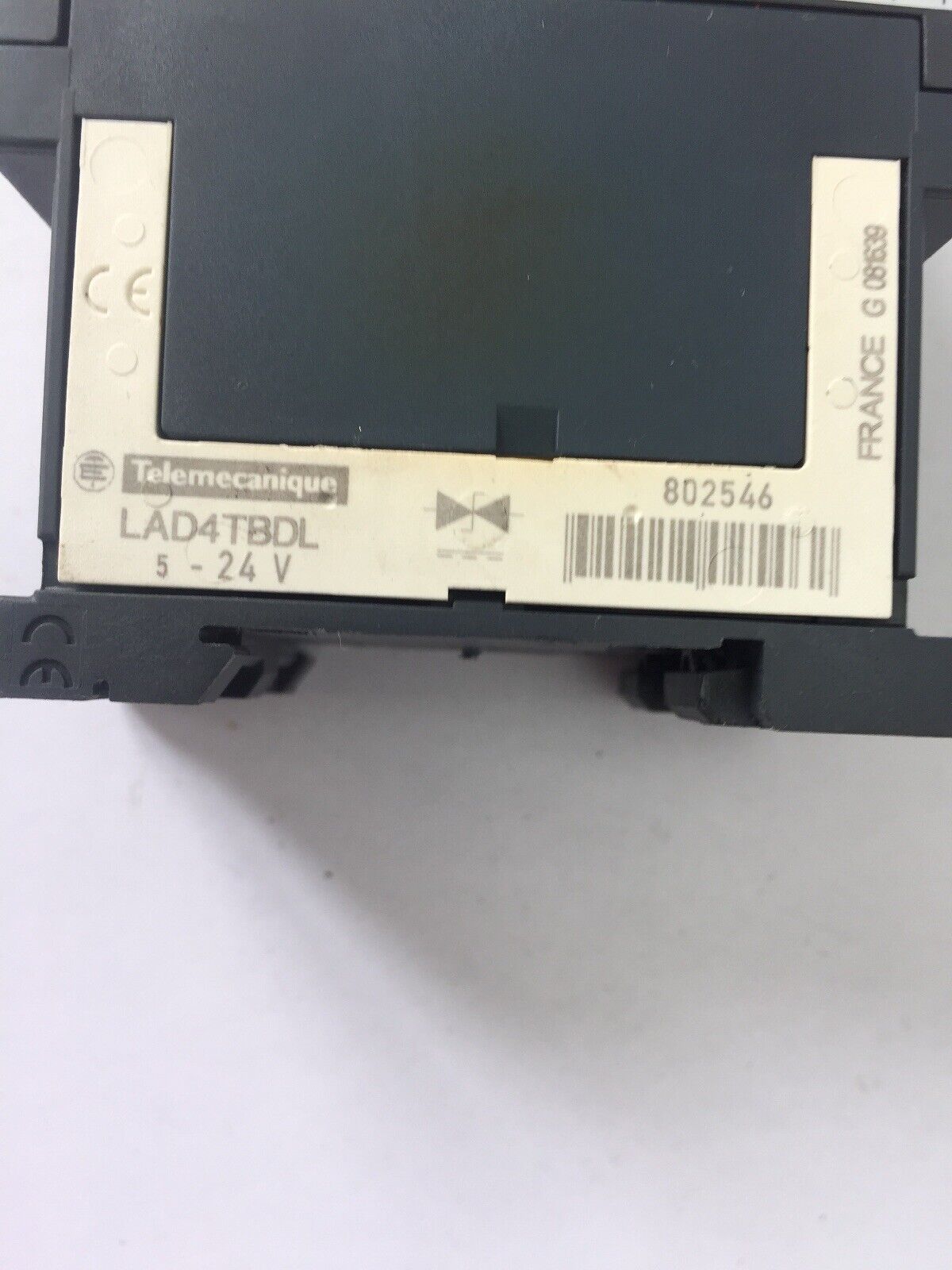 TELEMECANIQUE LC1D12BD CONTACT 25A 600VAC COIL 24VDC LAD4TBDL 5-24V