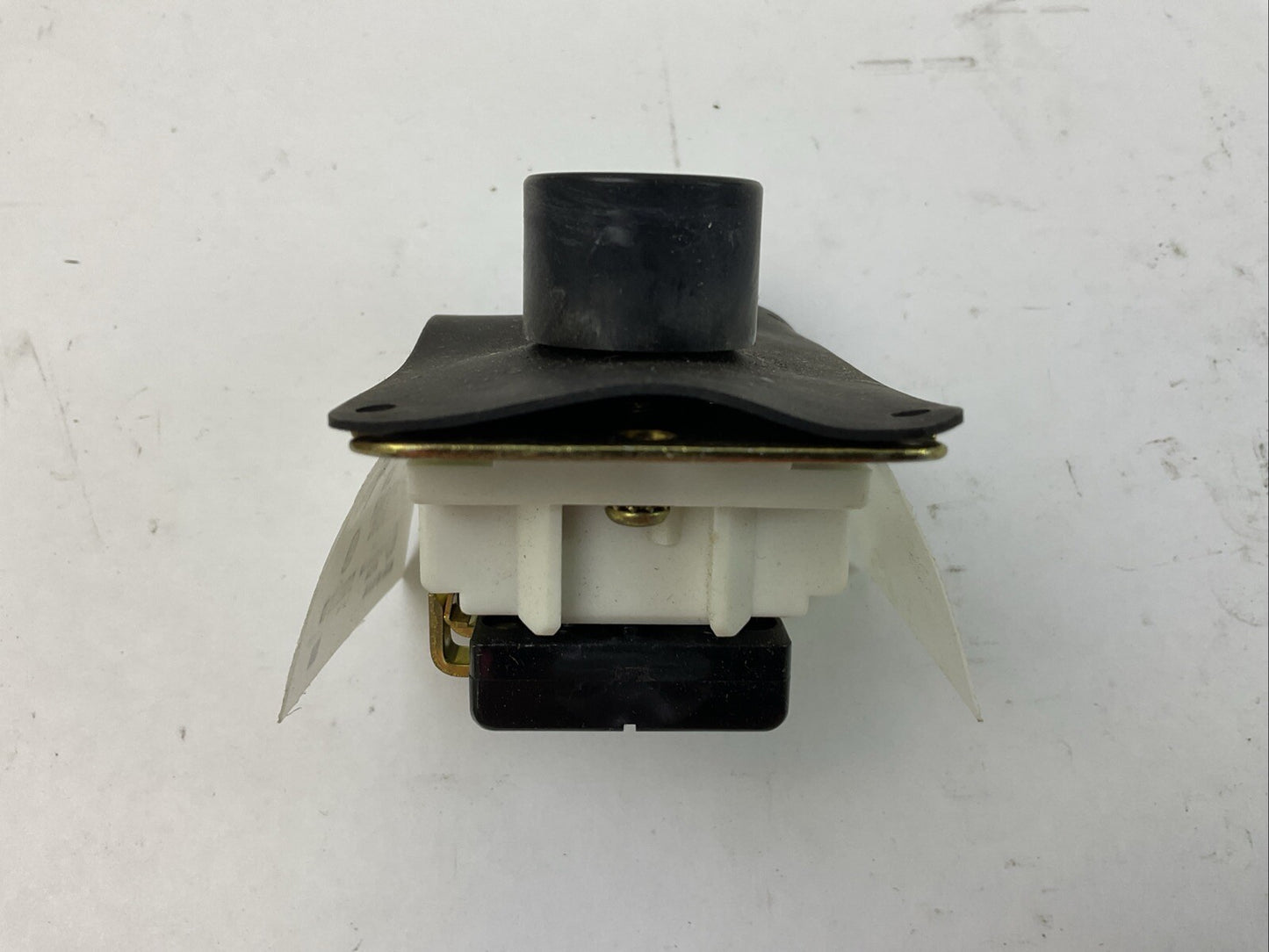 SQUARE D CLASS 9001 TYPE B43 SER B STANDARD DUTY 600V PUSH BUTTON