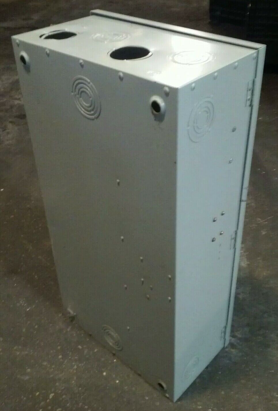 SIEMENS SN425 SER. B FUSIBLE SAFETY SWITCH 3PH 400A 240V 125HP TYPE 1 ENCLOSURE