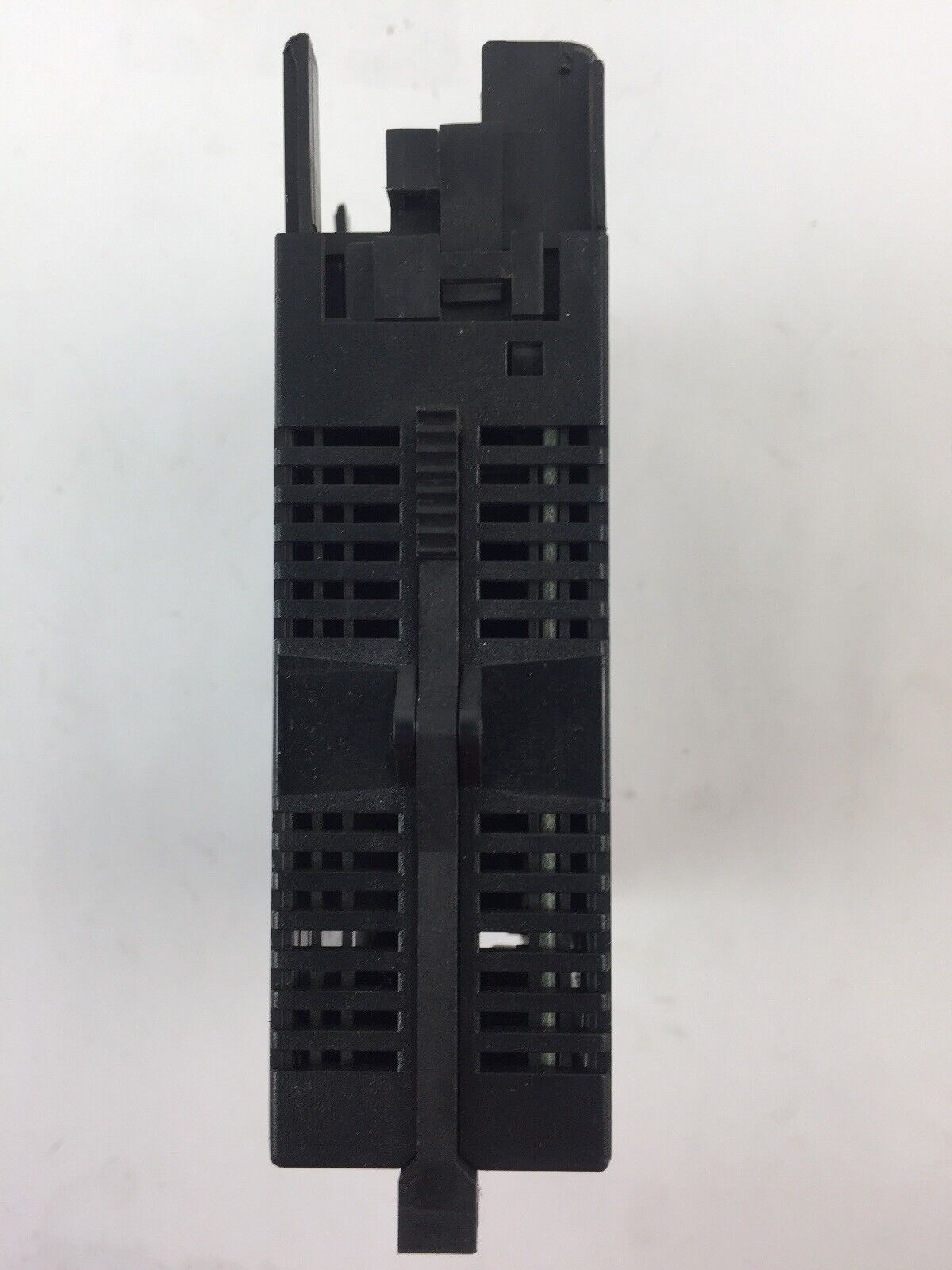 GE FANUC IC693MDL740H OUTPUT MODULE 12/24VDC 0.5A 16PT POS