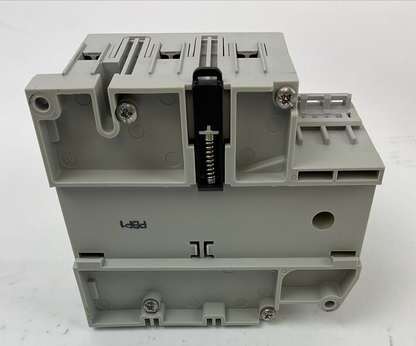 ALLEN BRADLEY 194R-C30-1753 SWITCH-DISCONNECTOR 30A SER.A 600VAC 20HP