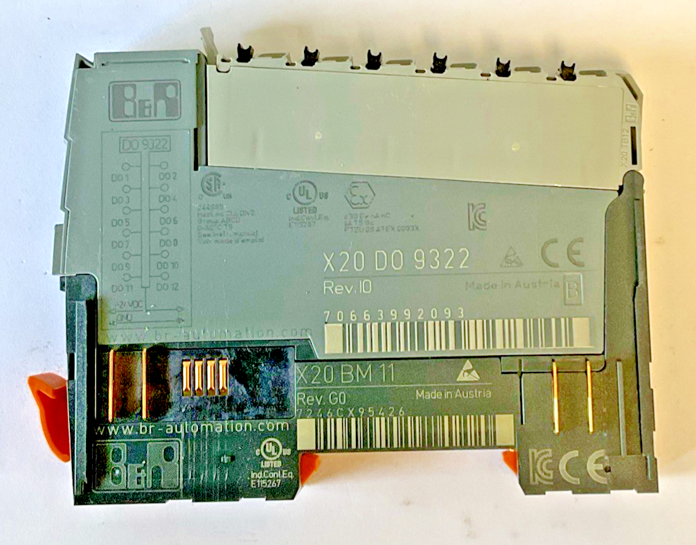 B&R X20 D0 9322 DIGITAL OUTPUT PLC REV.IO / X20 BM 11 REV. G0 BASE