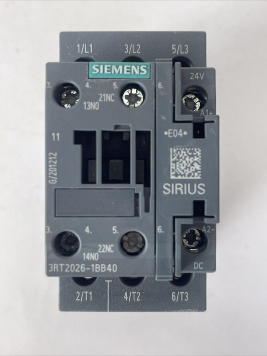 SIEMENS 3RT2026-1BB40 CONTACTOR 600VAC 35A 20HP COIL 24VDC