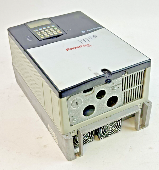 ALLEN BRADLEY - 20AD040A3AYNANC0 SER. A FRN: 5.001-POWERFLEX 70-3PH/30HP/480V/