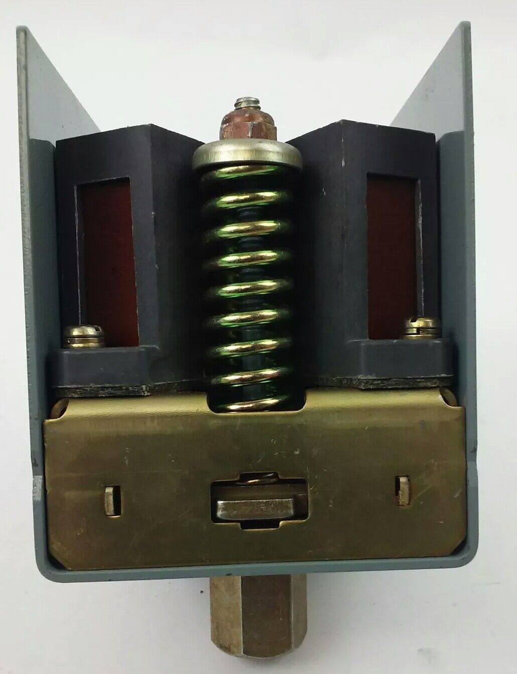 ALLEN BRADLEY, 830-B5200, SER. A, PRESSURE CONTROL, RANGE 15-80, DIFF 15-25, NEW