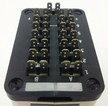 ALLEN BRADLEY 1617L-T11S24 SER. A,DRY REED COUNTER UNIT MAGNETICALLY LATCHED 24V