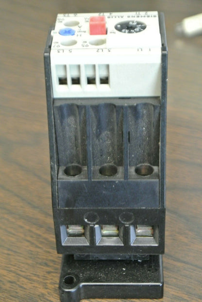 SIEMENS-ALLIS OLR0560 OVERLOAD RELAY 3.5-5.6 AMP