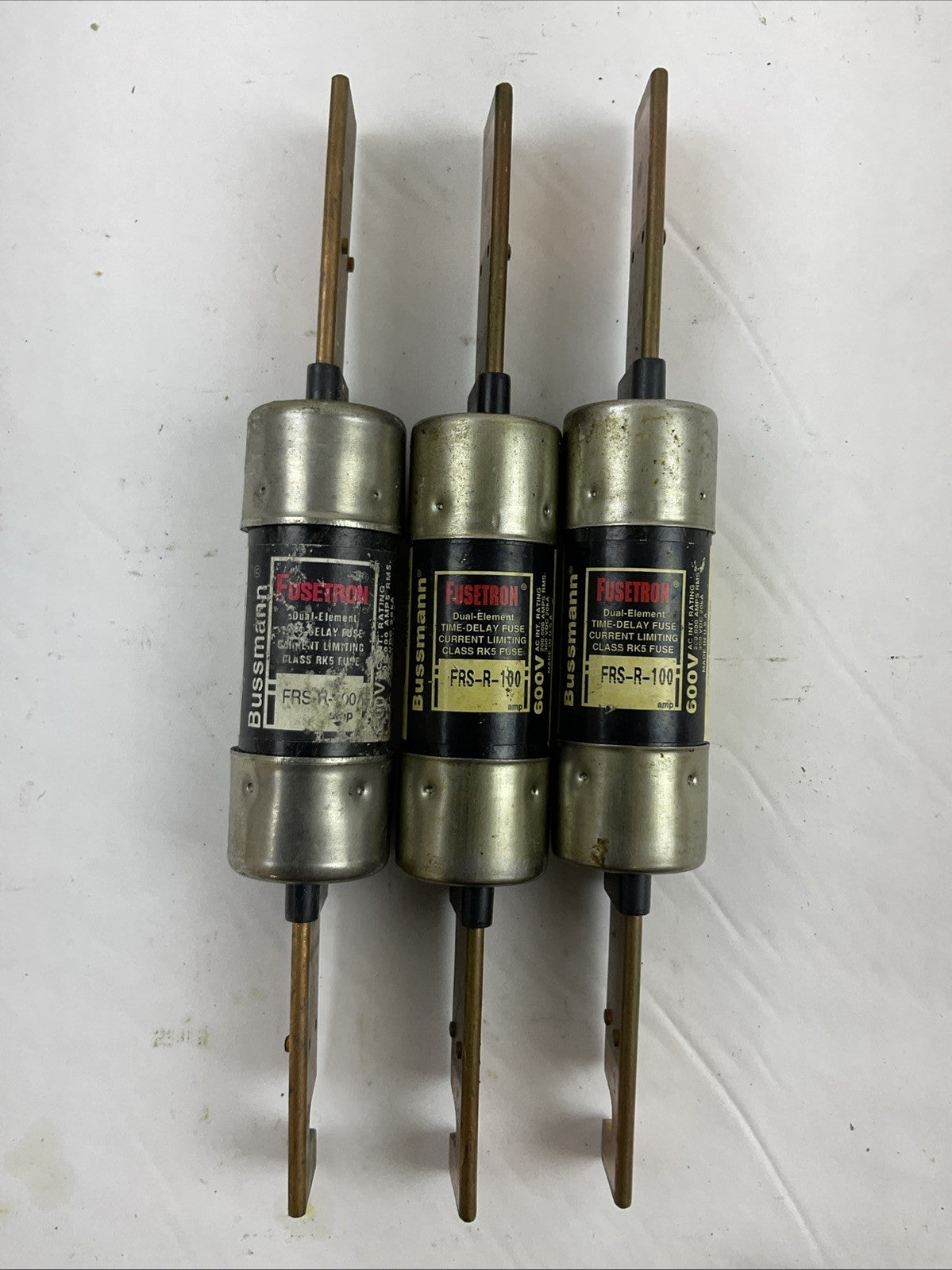 FUSETRON FRS-R 100 TIME DELAY DUAL ELEMENT 600VAC 100A CLASS K5 FUSE (LOT OF 3)