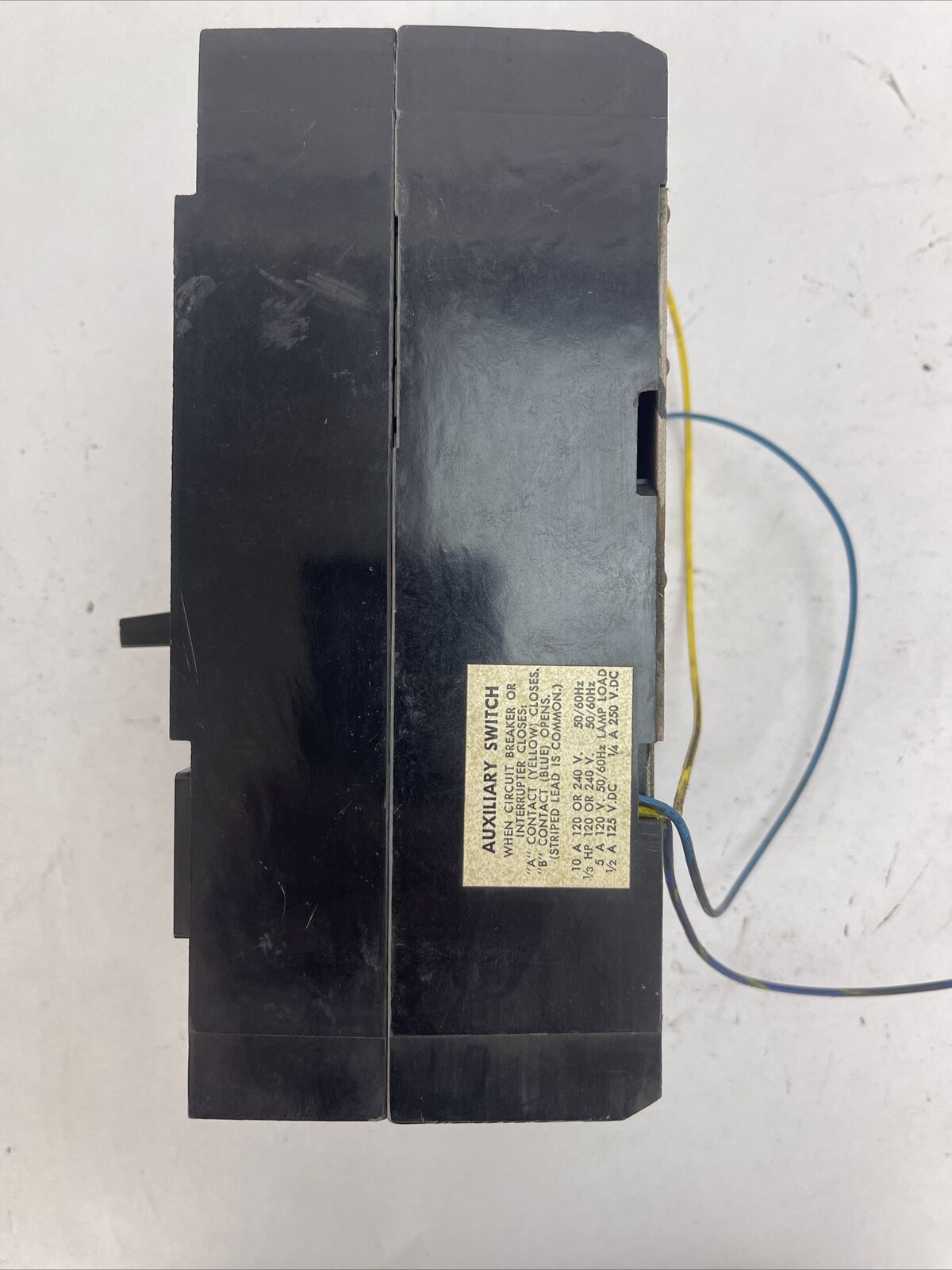 SQUARE D KAL362501212 MOLDED CASE CIRCUIT BREAKER SERIES 2 600VAC 250VDC 250A