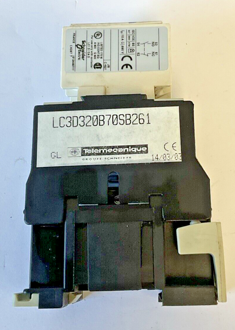 TELEMECANIQUE SQUARE D LC1D1801, LADN11, LA4DA1E CONTACTOR LC3D320B70SB261