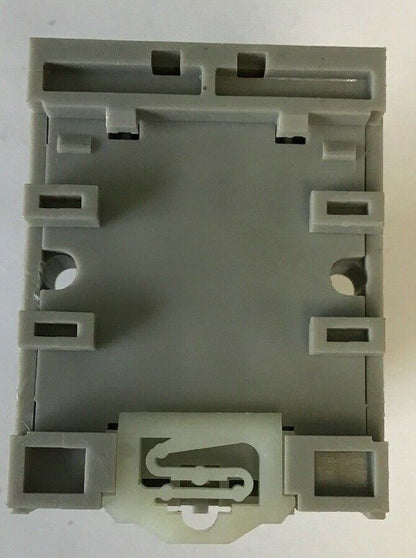 ALLEN BRADLEY 700-HAX2Z24  RELAY 24VDC 250VAC 6A W/ 700-HN125 BASE ***LOTOF4***