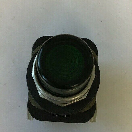 ALLEN-BRADLEY 800T-QT24  SER. T GREEN PUSHBUTTON SWITCH 24VAC/DC #757 LAMP