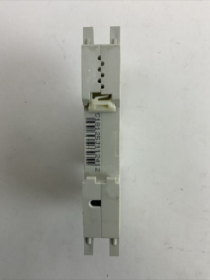 SIEMENS 5SJ4 118-7HG41 MINITURE CIRCUIT BREAKER 15AMP 240VAC 1POLE