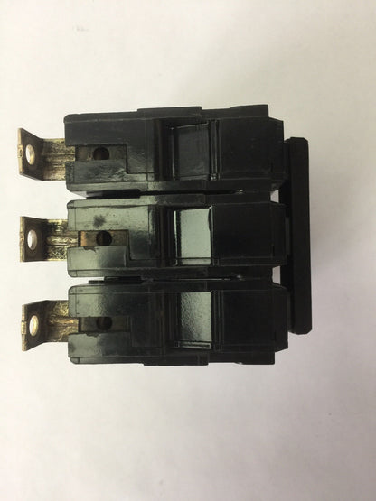 GE THQB32015 BOLT-ON CIRCUIT BREAKER 15AMP 3POLE 240VAC
