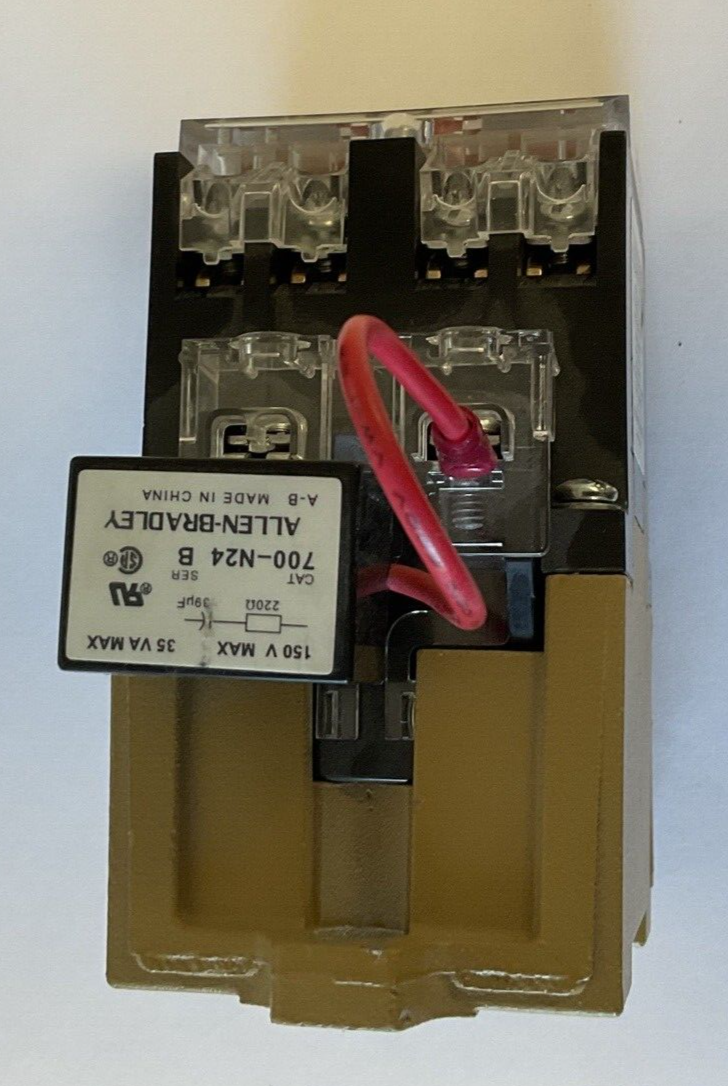 ALLEN BRADLEY 700-PK400A1 AC RELAY SER.E 600VAC 10A TYPE PK