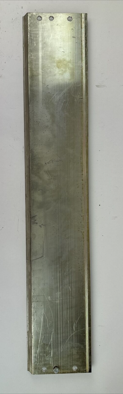 SIEMENS 1P 6ES7 390-1BC00-0AA0 SIMATIC S7 DIN MOUNTING RAIL 2000MM
