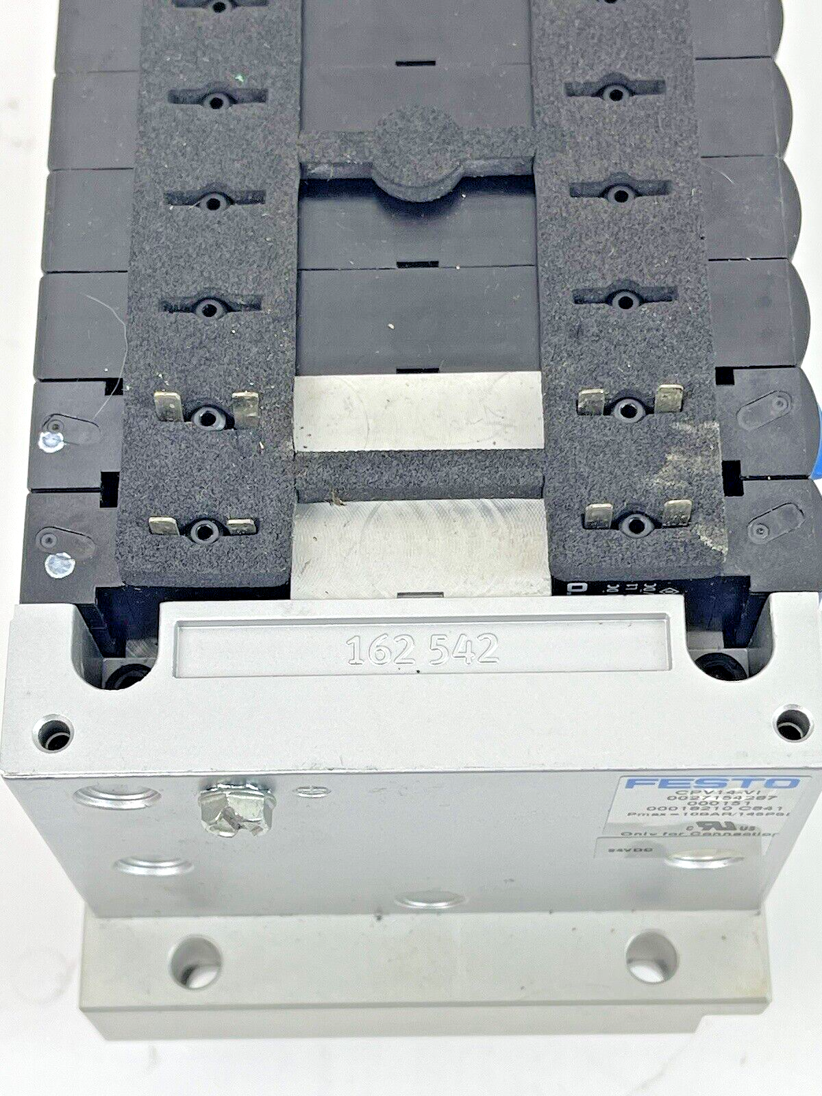 FESTO CPV14-V1 -VALVE MANIFOLD-W/ PNEUM CONNEC. PLATE, C402(2), C102(5), BD02(1)