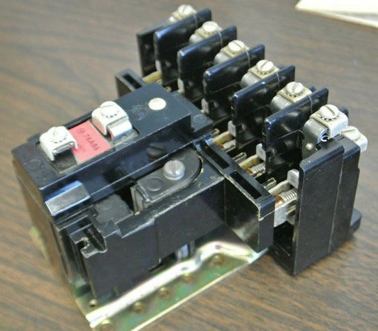 ALLEN-BRADLEY 700-BR600 TYPE BR AC RELAY 6 N.O. / 120V, 60Hz / NEW SURPLUS