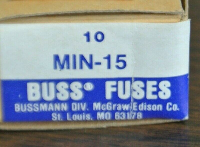 BOX of 10 / BUSS / BUSSMANN MIN-15 MIDGET FUSES / 15A / 250VAC / NEW SURPLUS