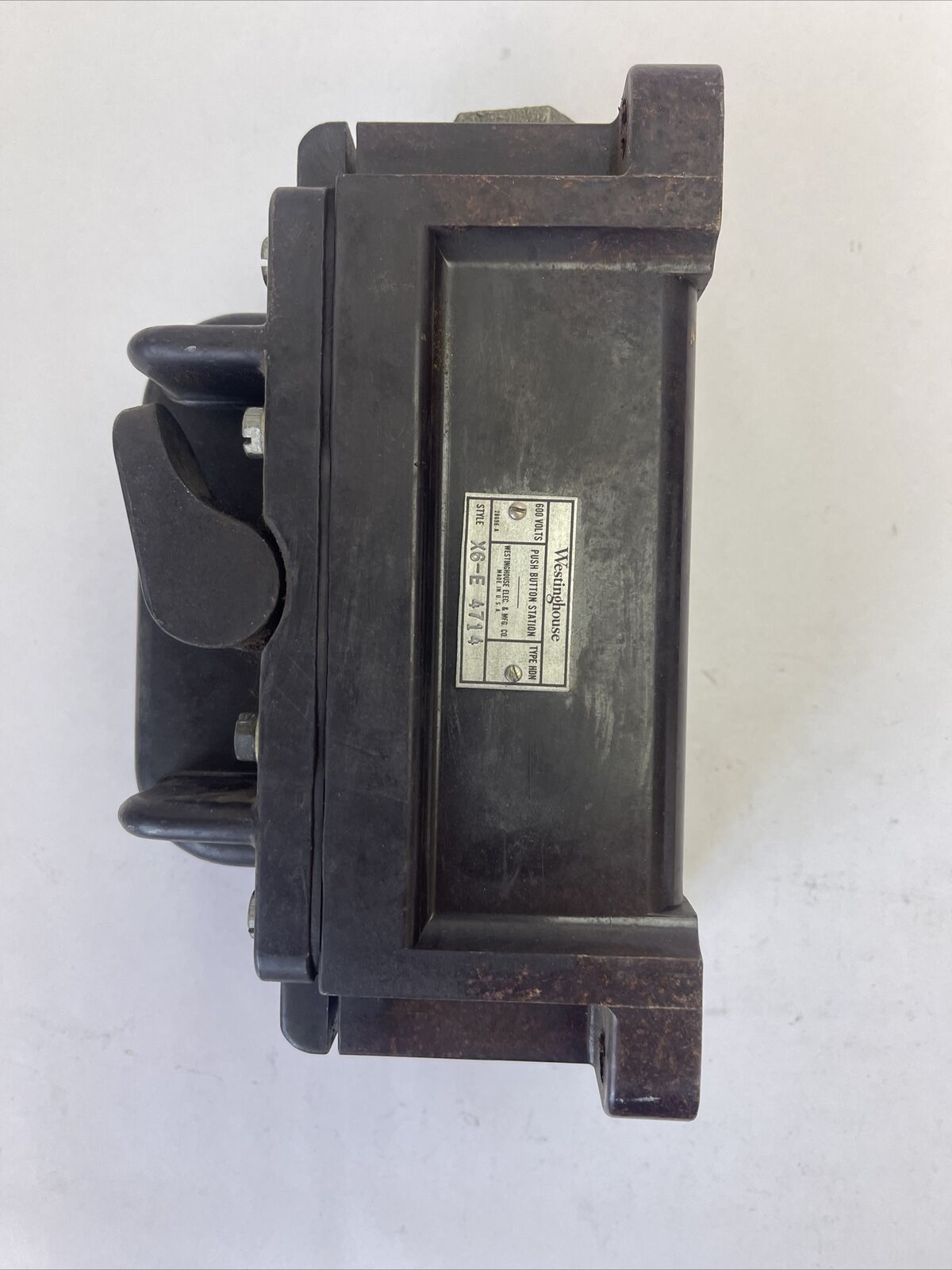 WESTINGHOUSE X6-E 4714 PUSH BUTTON STATION 600V TYPE HDN