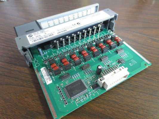 ALLEN-BRADLEY 1746-OB16 SLC500 OUTPUT MODULE - Ser. D - OUTPUT 10-60VDC