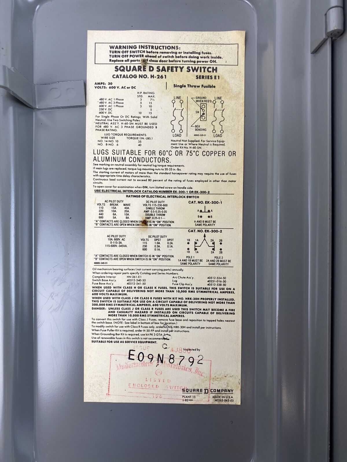 Square D H-261 Series E1 30A 600V Safety Switch