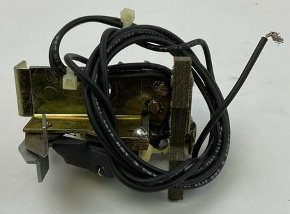 GE SHUNT TRIP 24VDC FOR TKM3F 1200AMP CAT NO: ???