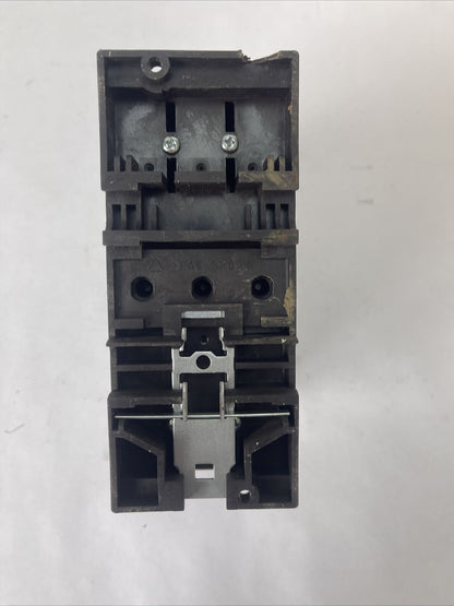 SIEMENS 3RV1742-5ED10 CIRCUIT BREAKER 30A 3P 600V 600Y/347V 20kA 480Y/277V 35kA