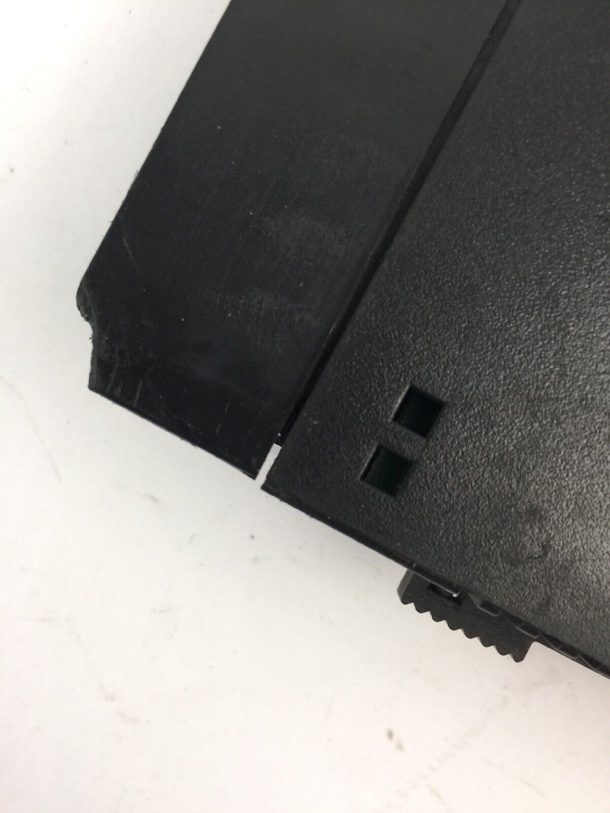GE FANUC IC693MDL740H OUTPUT MODULE 12/24VDC 0.5A 16PT POS