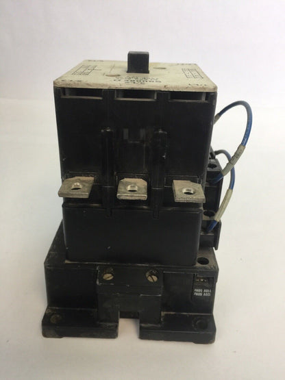SQUARE D 8502 PG3.00 CONTACTOR 600VAC 100A 60HP 3 POLE 3 PHASE