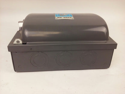 ITE BULLDOG JF421, FUSIBLE SAFETY SWITCH, 30A, 240VAC, H.P.10, 2PH, 4P, NEW