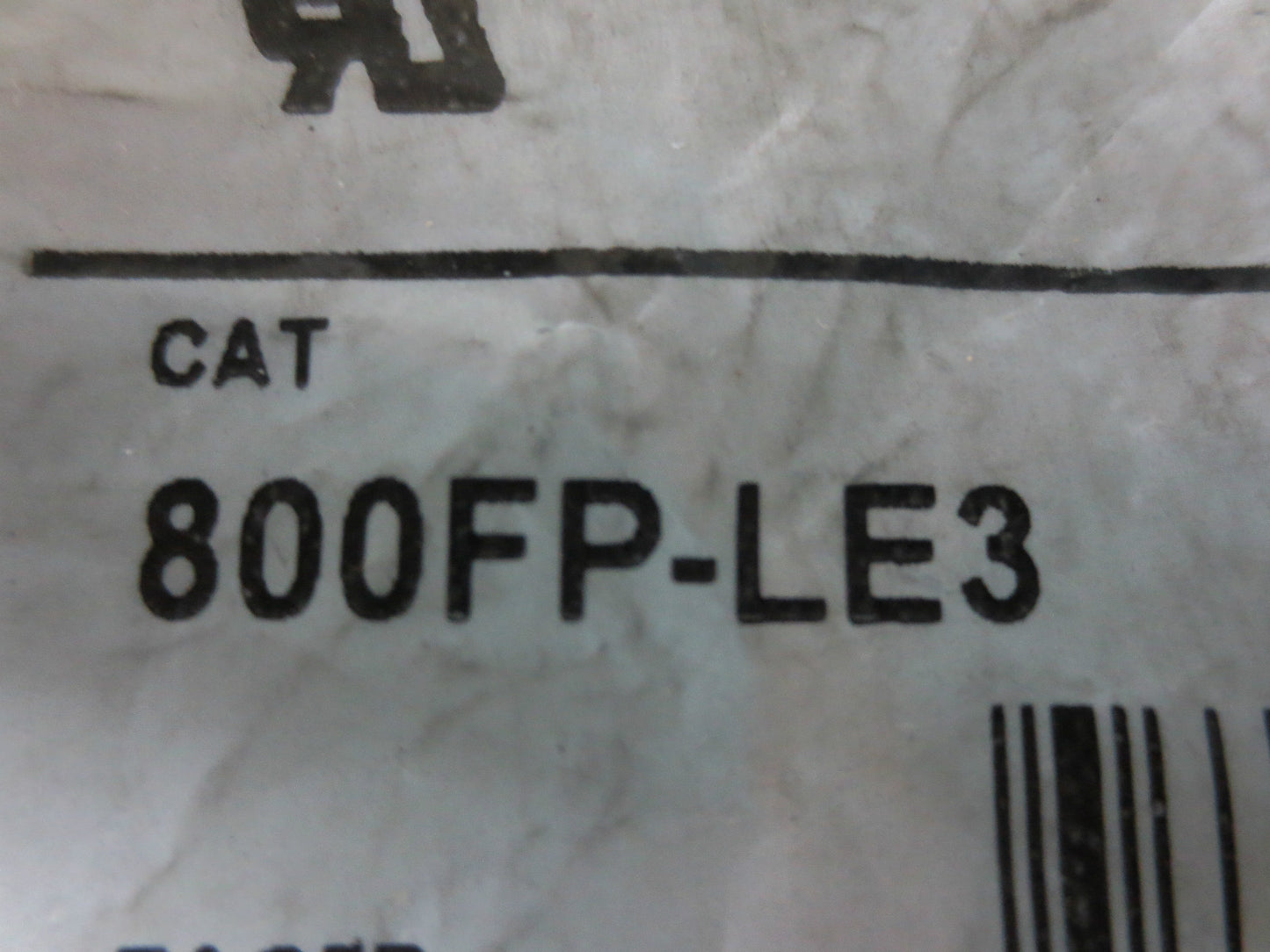 ALLEN-BRADLEY 800FP-LE3 ILLUMINATED EXTENDED PUSH BUTTON - GREEN - NEW SURPLUS