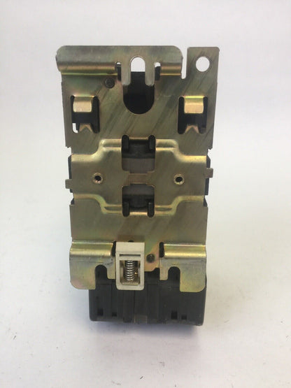 TELEMECANIQUE MOTOR STARTER D65004 CONTACTOR 600VAC 80A 3PH 50HP LR2D3355 OVER