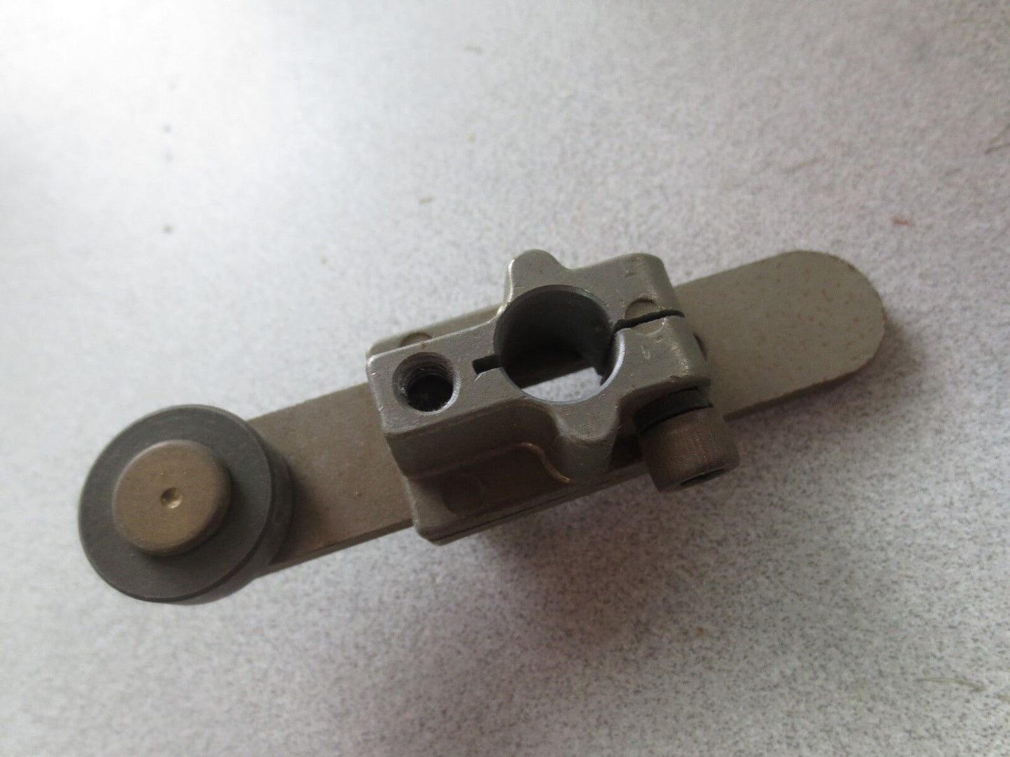 NAMCO EL090-55310 STRAIGHT ADJUSTABLE LIMIT SWITCH ROLLER LEVER - NEW SURPLUS