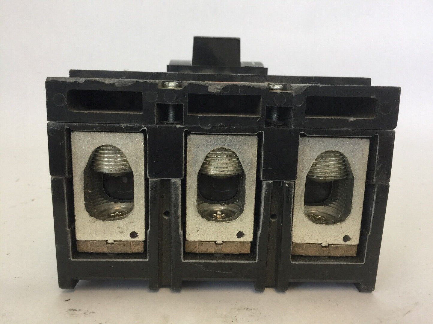 SQUARE D LAP36400MT CIRCUIT BREAKER 400A 250VDC 600VAC LA400A AL400LA LA11021