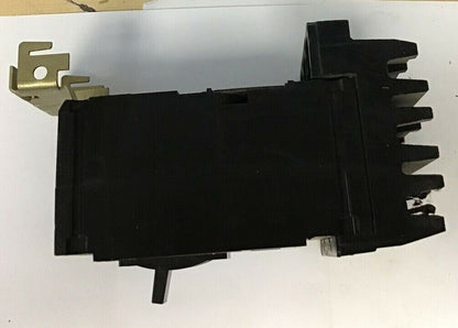SQUARE D FA34015 CIRCUIT BREAKER 15A 600VAC 250VDC