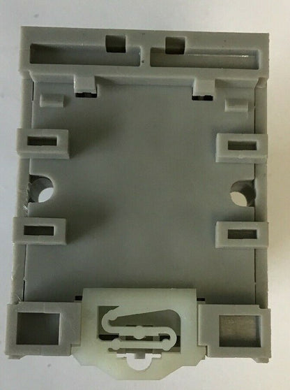 ALLEN BRADLEY 700-HAX2Z24  RELAY 24VDC 250VAC 6A W/ 700-HN125 BASE ***LOTOF4***