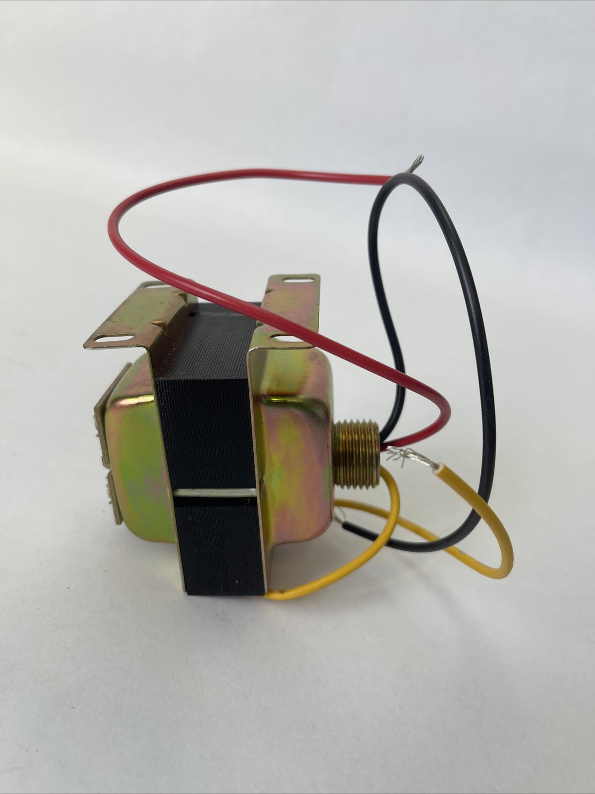 JOHNSON CONTROL Y65SR-1C BASO 40VA TRANSFORMER PRI. 208/240V 60HZ SEC. 24VAC