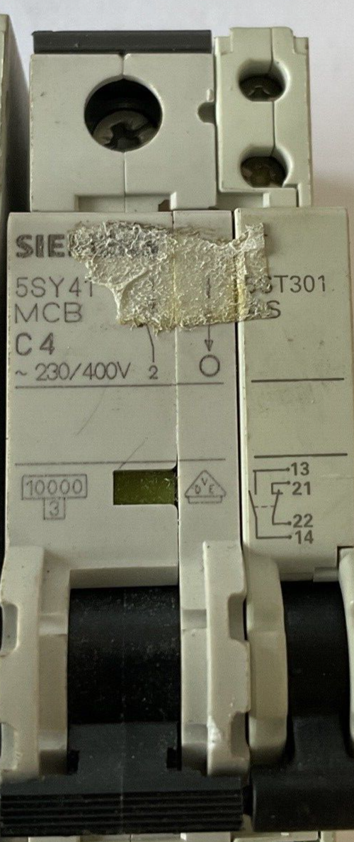 SIEMENS 5SY41 MCB C4 CIRCUIT BREAKER 230/400V W/5ST3010 CIRCUIT SWITCH *LOTOF2*