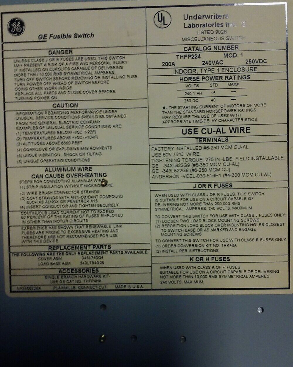 GE TYPE QMR THFP224 MODEL 1 FUSIBLE PANELBOARD SWITCH UNIT 2P 200 A 240V TYPE 1